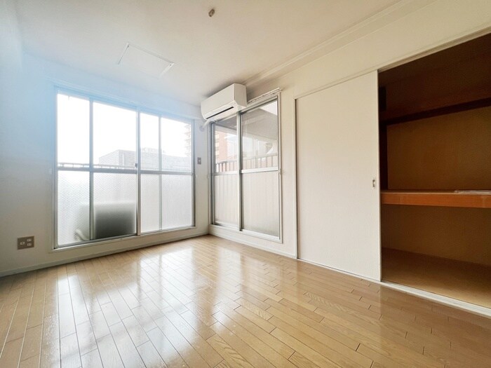 物件内観写真17　(居室)