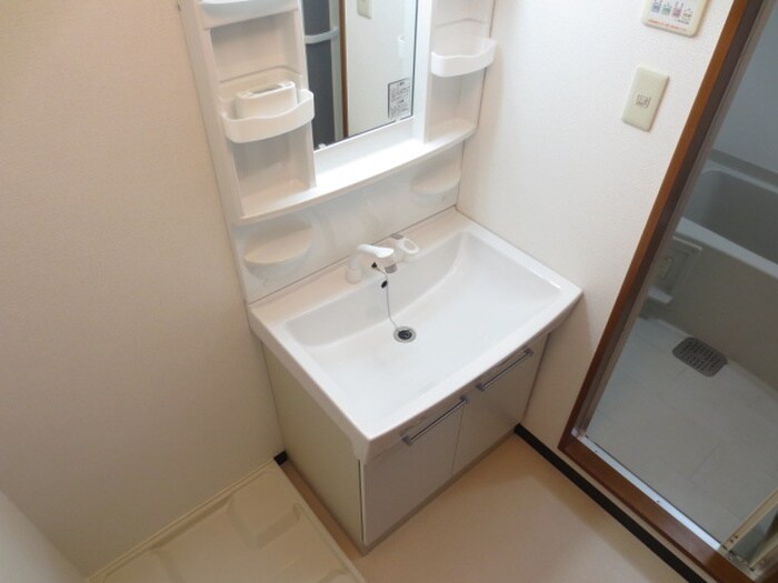 物件内観写真8　(洗面)