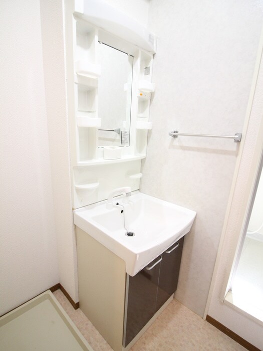 物件内観写真8　(洗面)