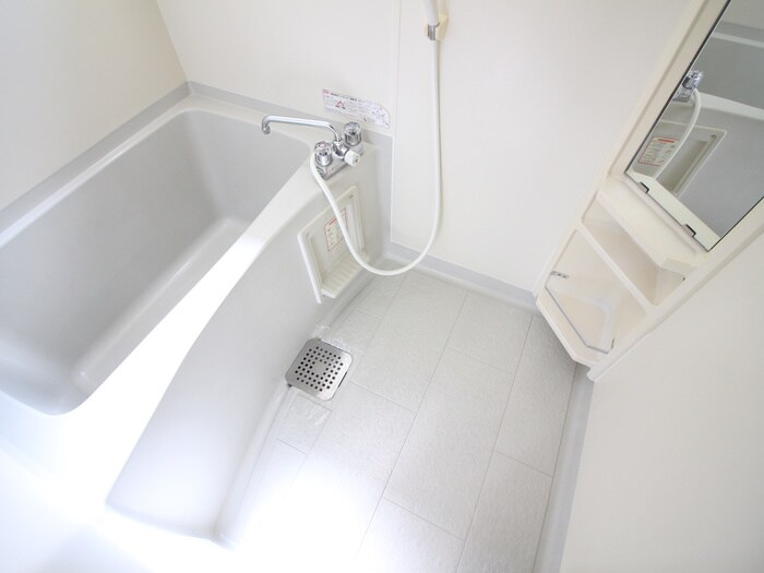 物件内観写真9　(バス／シャワールーム等)