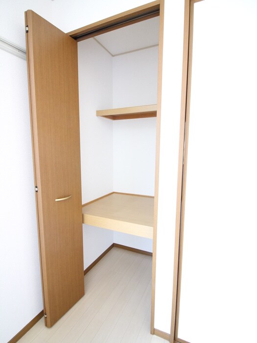 物件内観写真14　(収納)