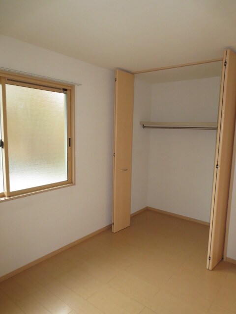 物件内観写真9　(収納)