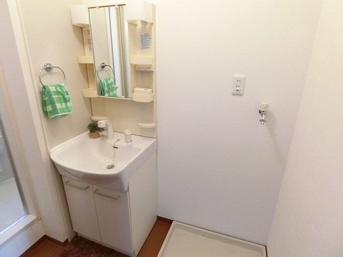 物件内観写真10　(洗面)