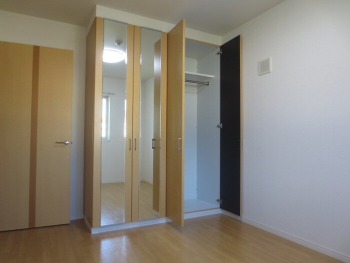 物件内観写真14　(収納)