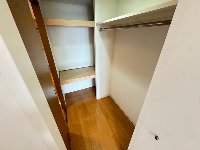 物件内観写真13　(収納)