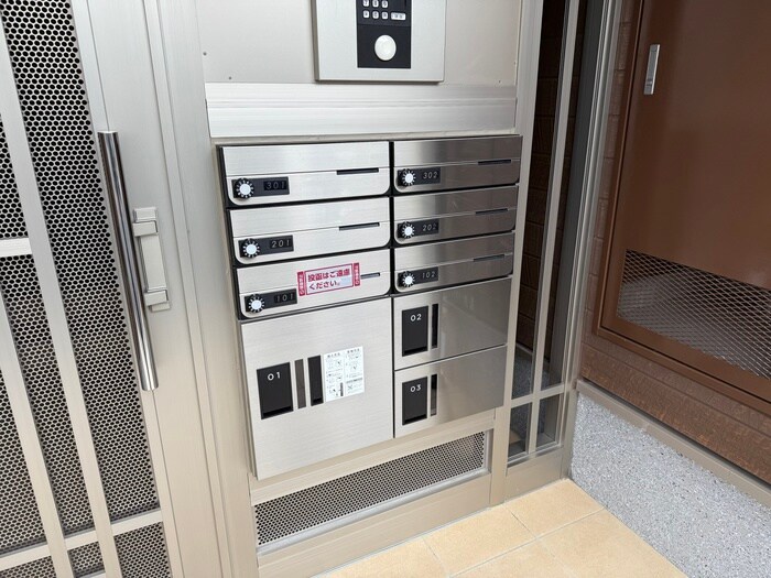 物件外観写真4　(建物設備)