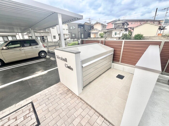 物件外観写真4　(建物設備)