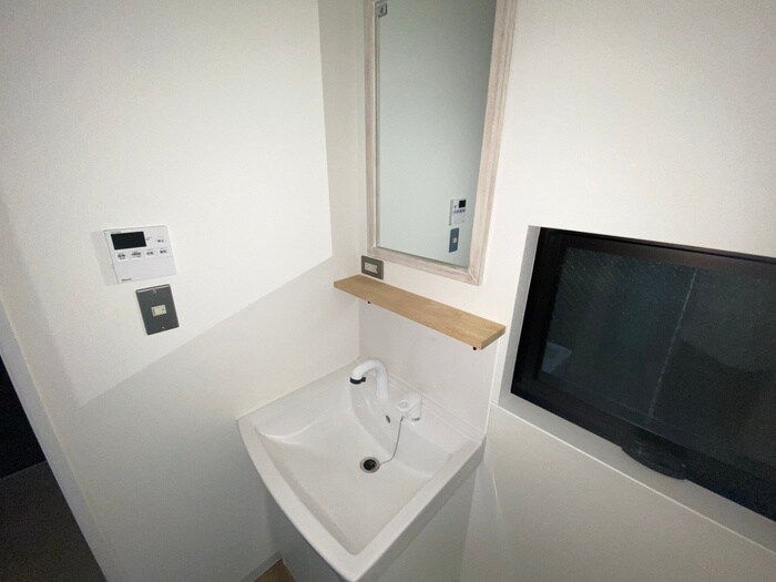 物件内観写真7　(洗面)