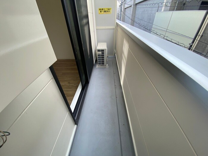 物件内観写真9　(ベランダ・バルコニー)