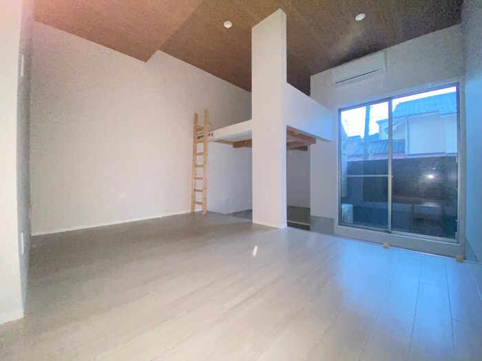 物件内観写真7　(居室)