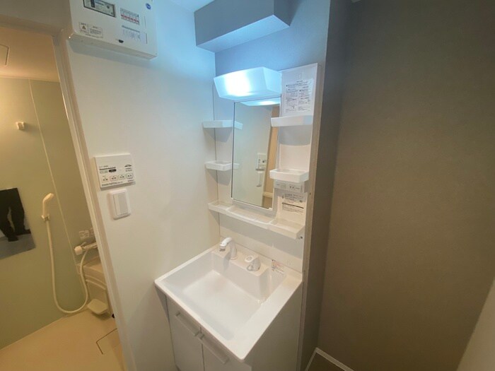 物件内観写真10　(洗面)