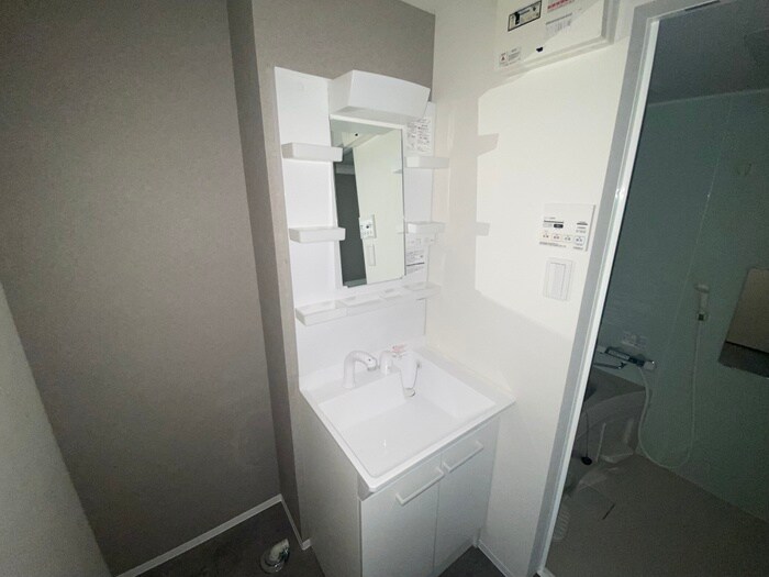 物件内観写真10　(洗面)