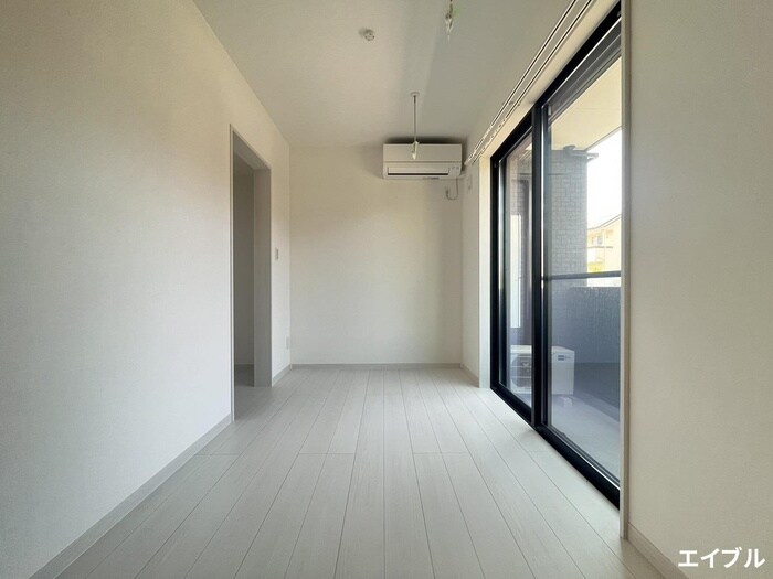 物件内観写真15　(居室)