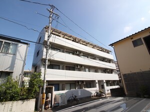 カ－サ大正町外観写真