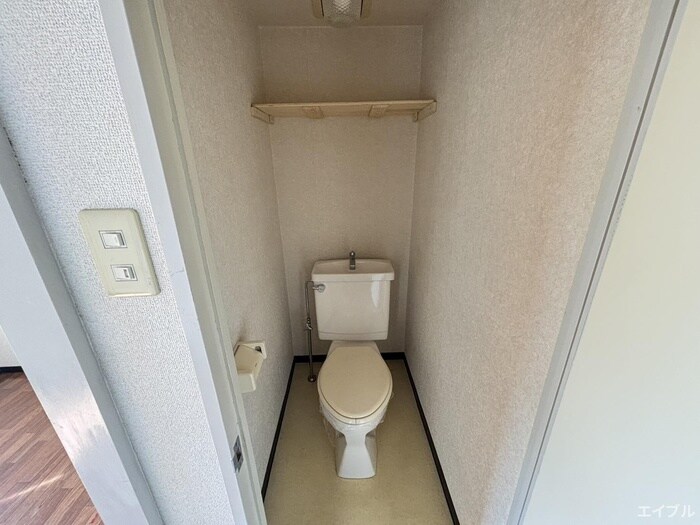 物件内観写真11　(トイレ)