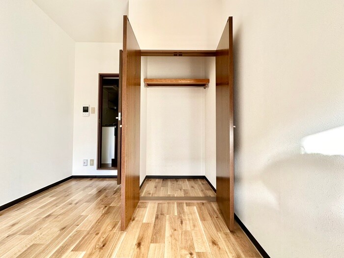 物件内観写真16　(収納)