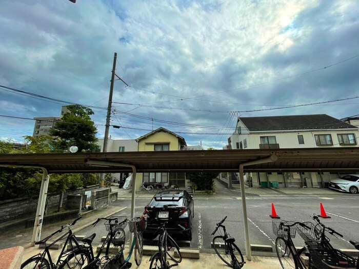 物件内観写真22　(室内からの展望)