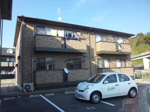 ヒマワリたけの　Ｂ棟外観写真