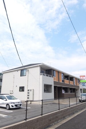 カーサ・ルピナス外観写真