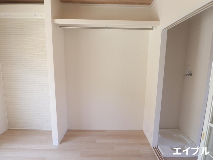 物件内観写真13　(収納)