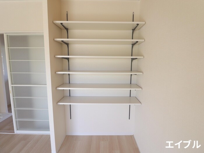 物件内観写真14　(収納)