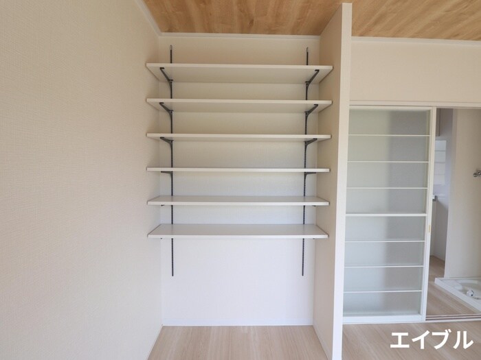 物件内観写真17　(収納)