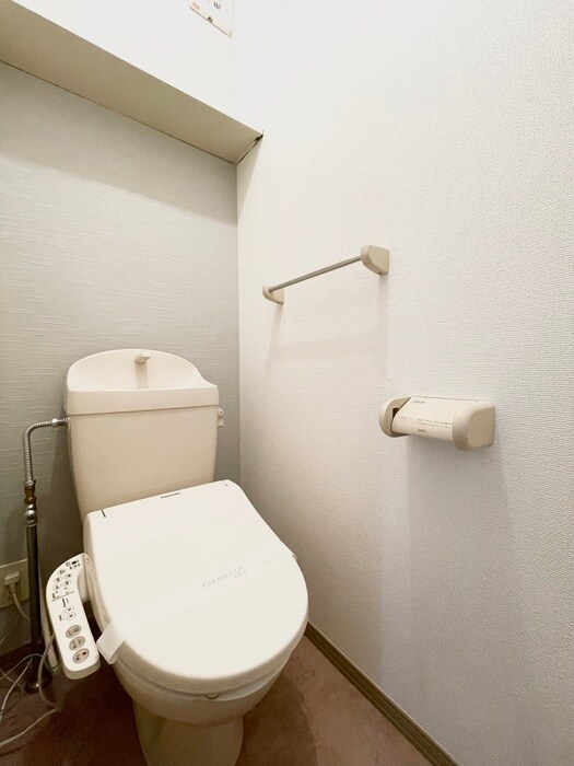 物件内観写真15　(トイレ)