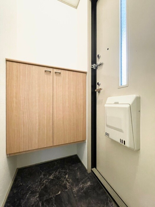 物件内観写真20　(玄関)