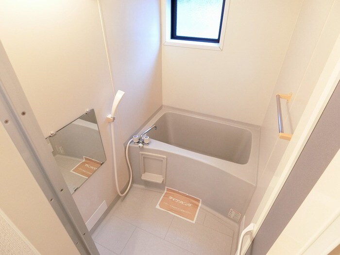 物件内観写真12　(バス／シャワールーム等)