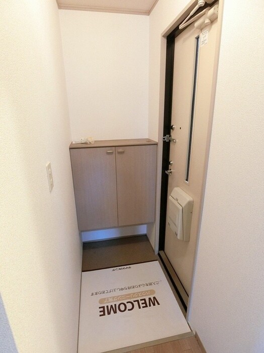 物件内観写真21　(玄関)