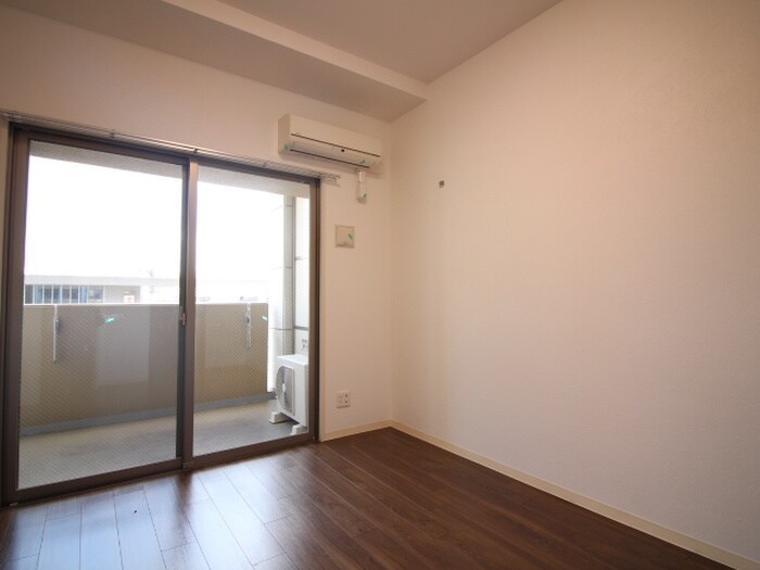 物件内観写真8　(内観写真)