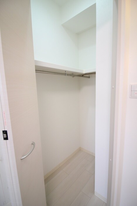 物件内観写真8　(収納)