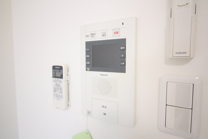 物件内観写真13　(廊下)