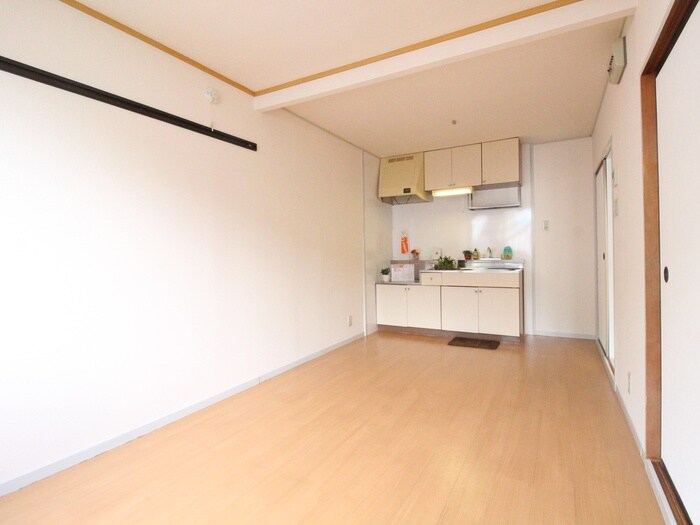 物件内観写真16　(居室)