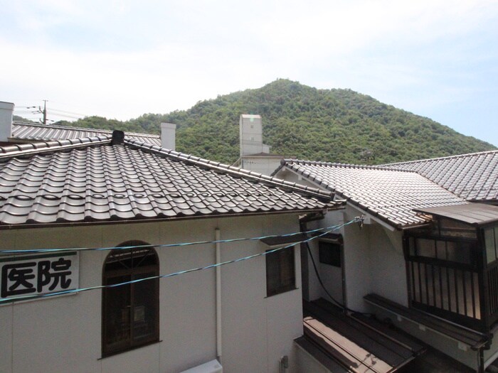 物件内観写真22　(室内からの展望)