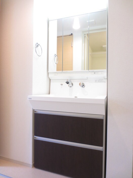 物件内観写真5　(洗面)