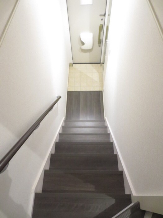 物件内観写真17　(廊下)