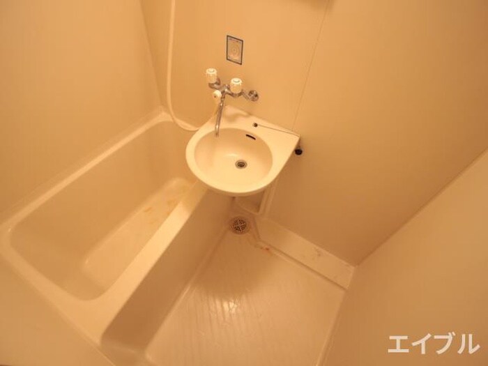 物件内観写真9　(バス／シャワールーム等)