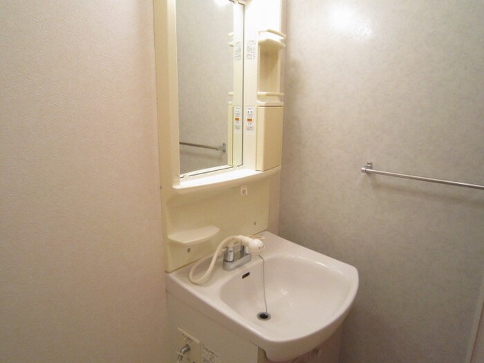 物件内観写真8　(洗面)