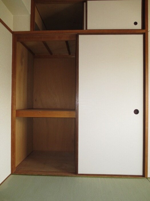 物件内観写真14　(収納)