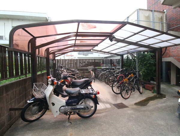 駐輪場