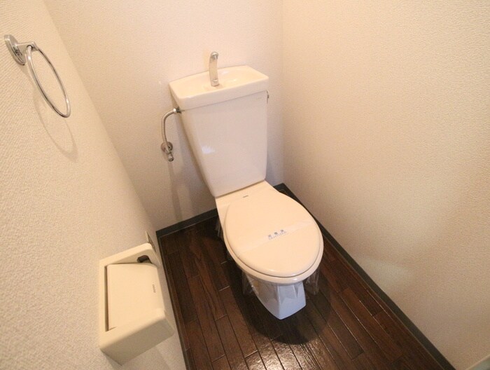 物件内観写真11　(トイレ)