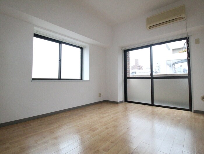 物件内観写真21　(居室)