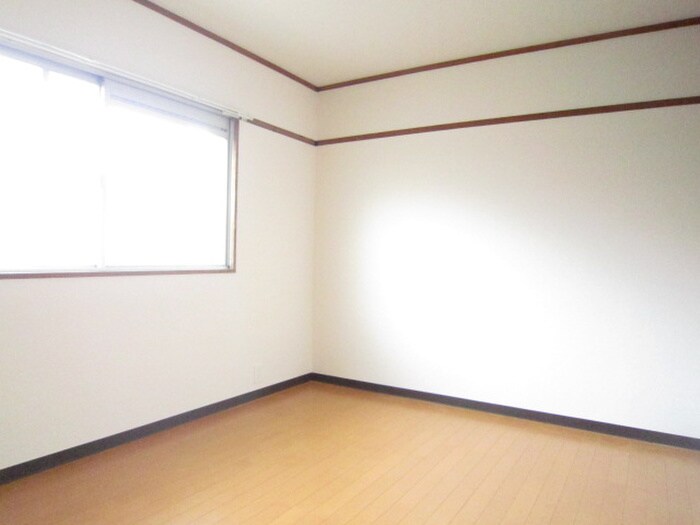 物件内観写真5　(居室)