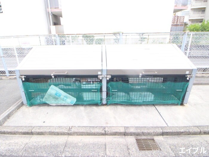 物件外観写真5　(建物設備)