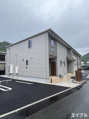 ロータス外観写真