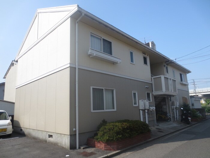 物件外観写真2　(外観写真)