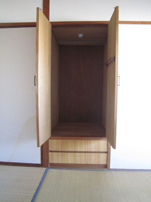 物件内観写真10　(収納)