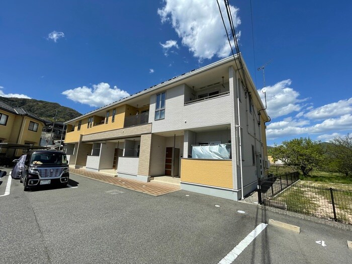 物件外観写真6　(外観写真)