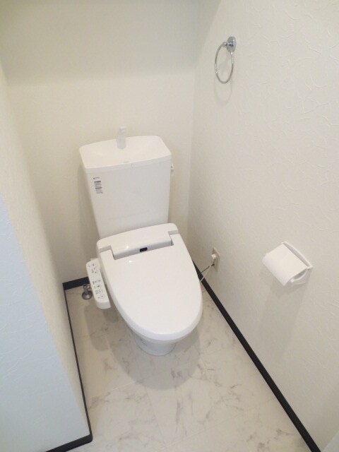 物件内観写真10　(トイレ)